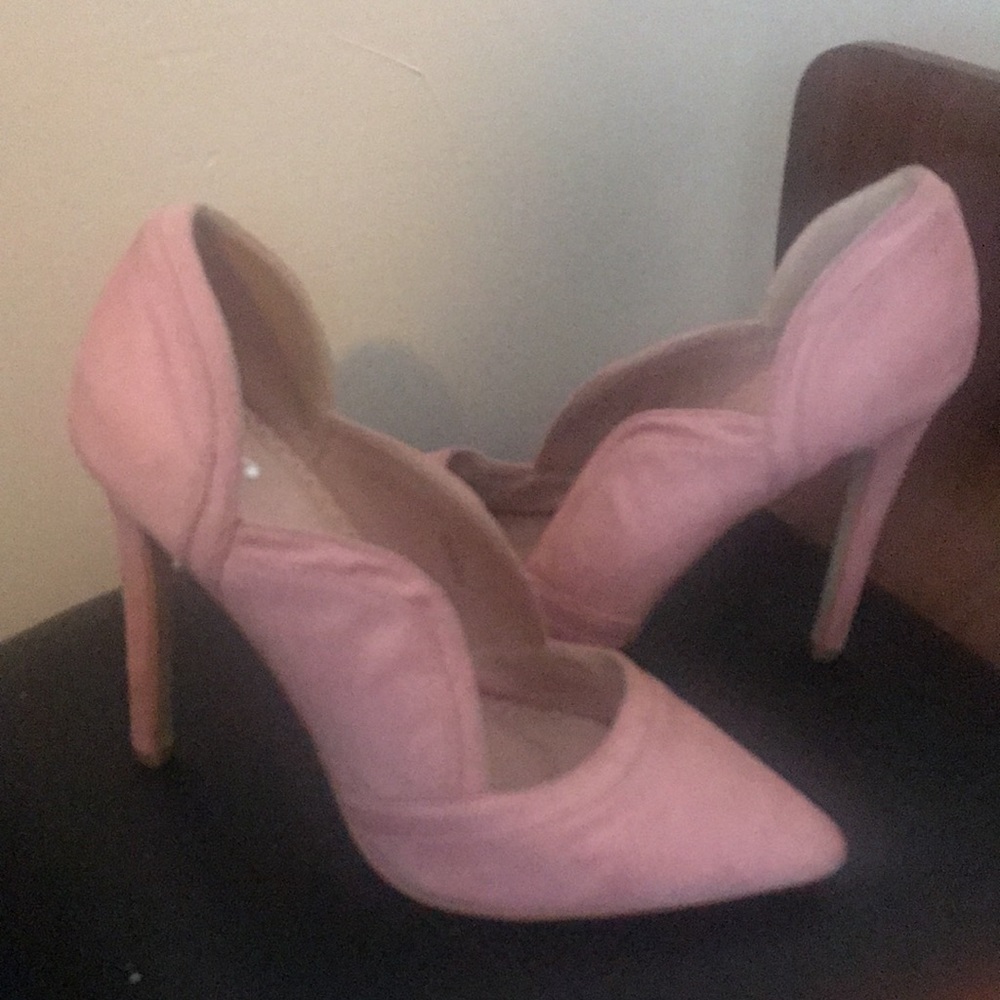 Pink suede pumps